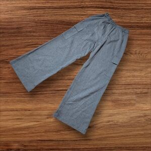 Hollister Uktra Hi Rise Wide Leg Gray Trouser Dress Pants